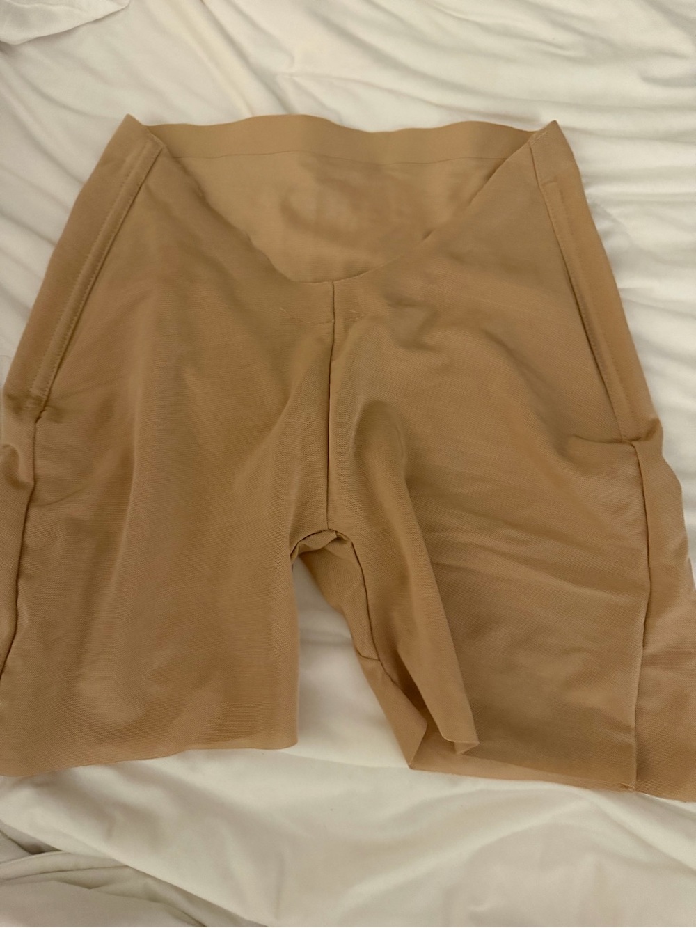 SKIMS Sheer Sculpt Low Back Short | Clay | Large - Picture 2 of 5